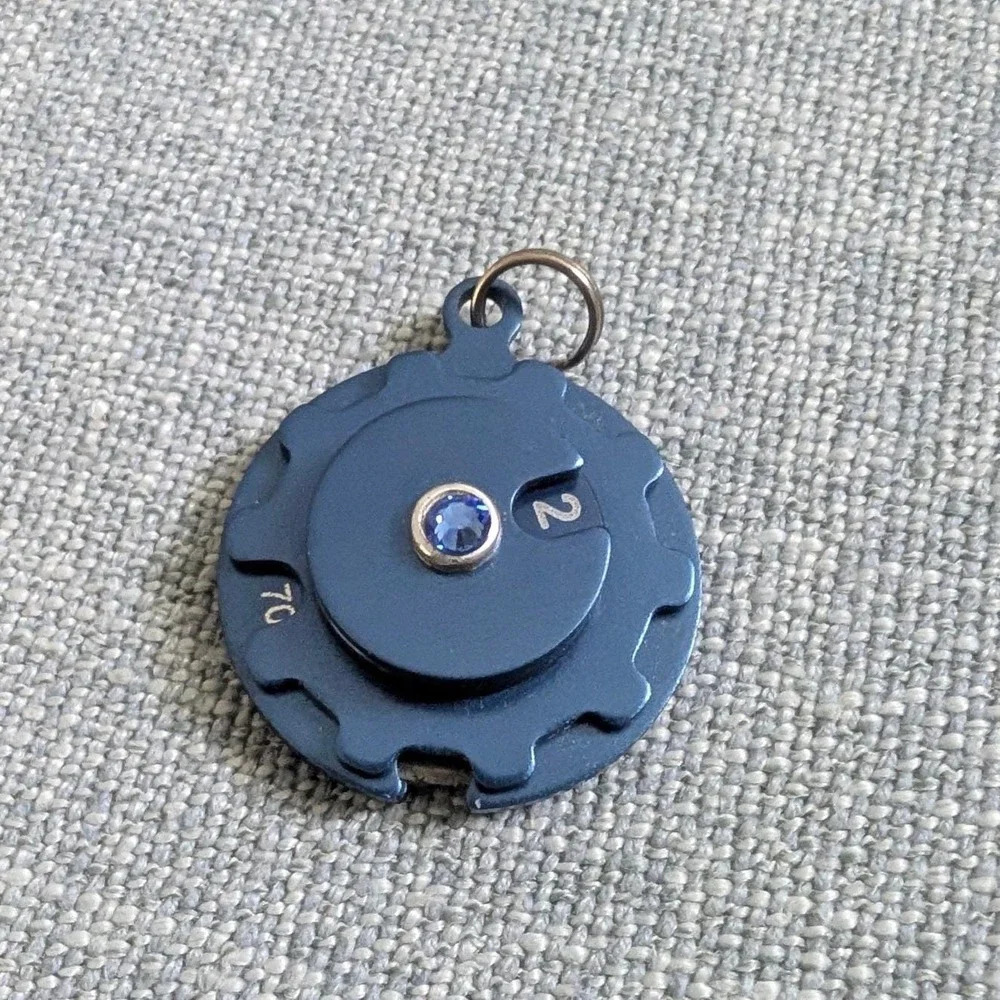 Debra's‎ Garden Cobalt Knitting Row Counter Yarn Cutter Pendant Swarovski 2010